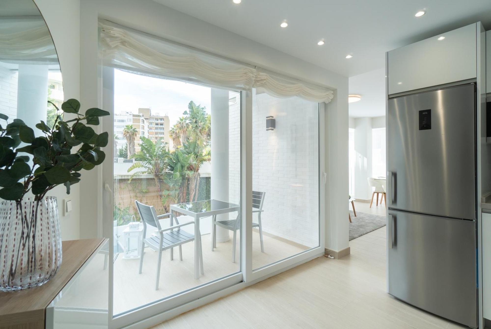 Brisa Puerto Marina Apartments 贝纳尔马德纳 外观 照片