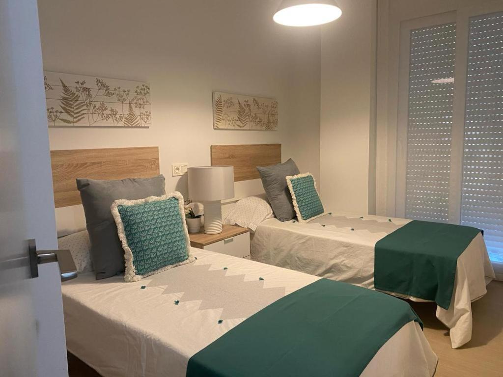 Brisa Puerto Marina Apartments 贝纳尔马德纳 外观 照片