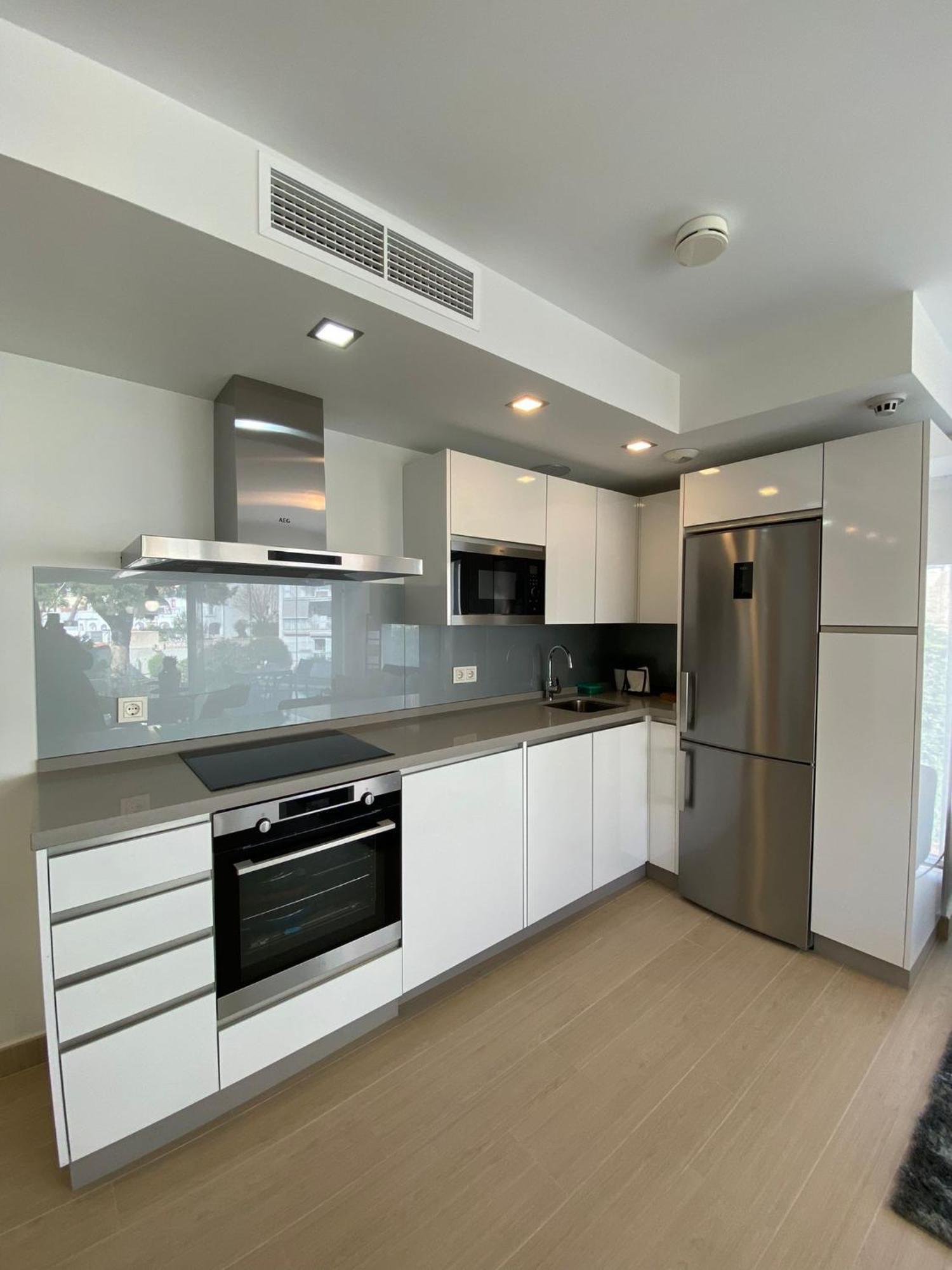 Brisa Puerto Marina Apartments 贝纳尔马德纳 外观 照片