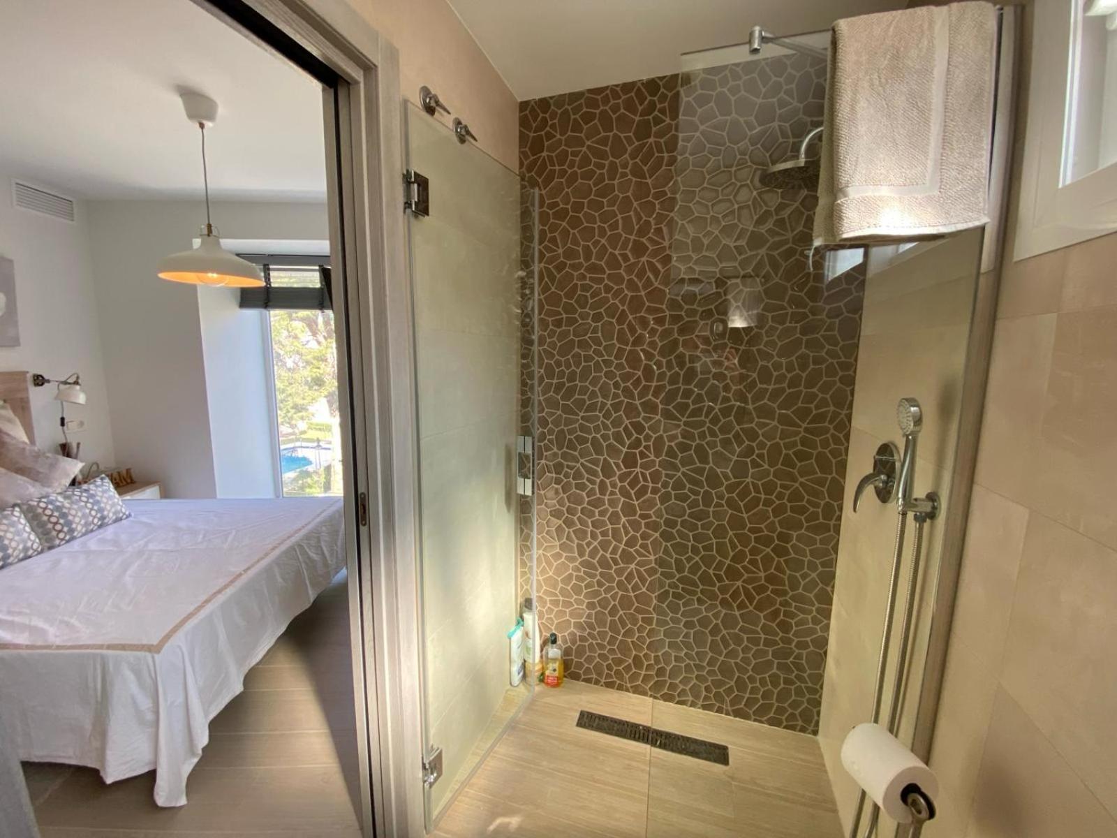 Brisa Puerto Marina Apartments 贝纳尔马德纳 外观 照片