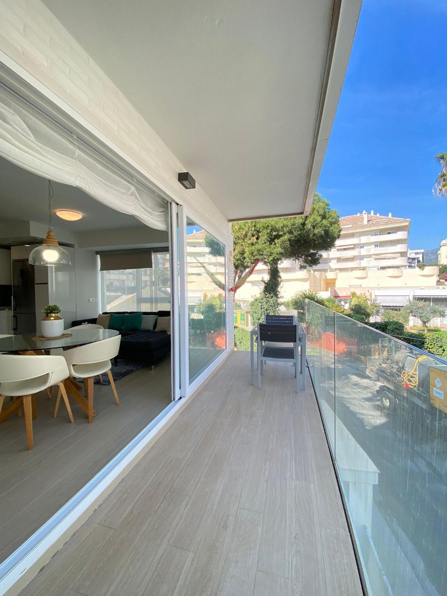 Brisa Puerto Marina Apartments 贝纳尔马德纳 外观 照片