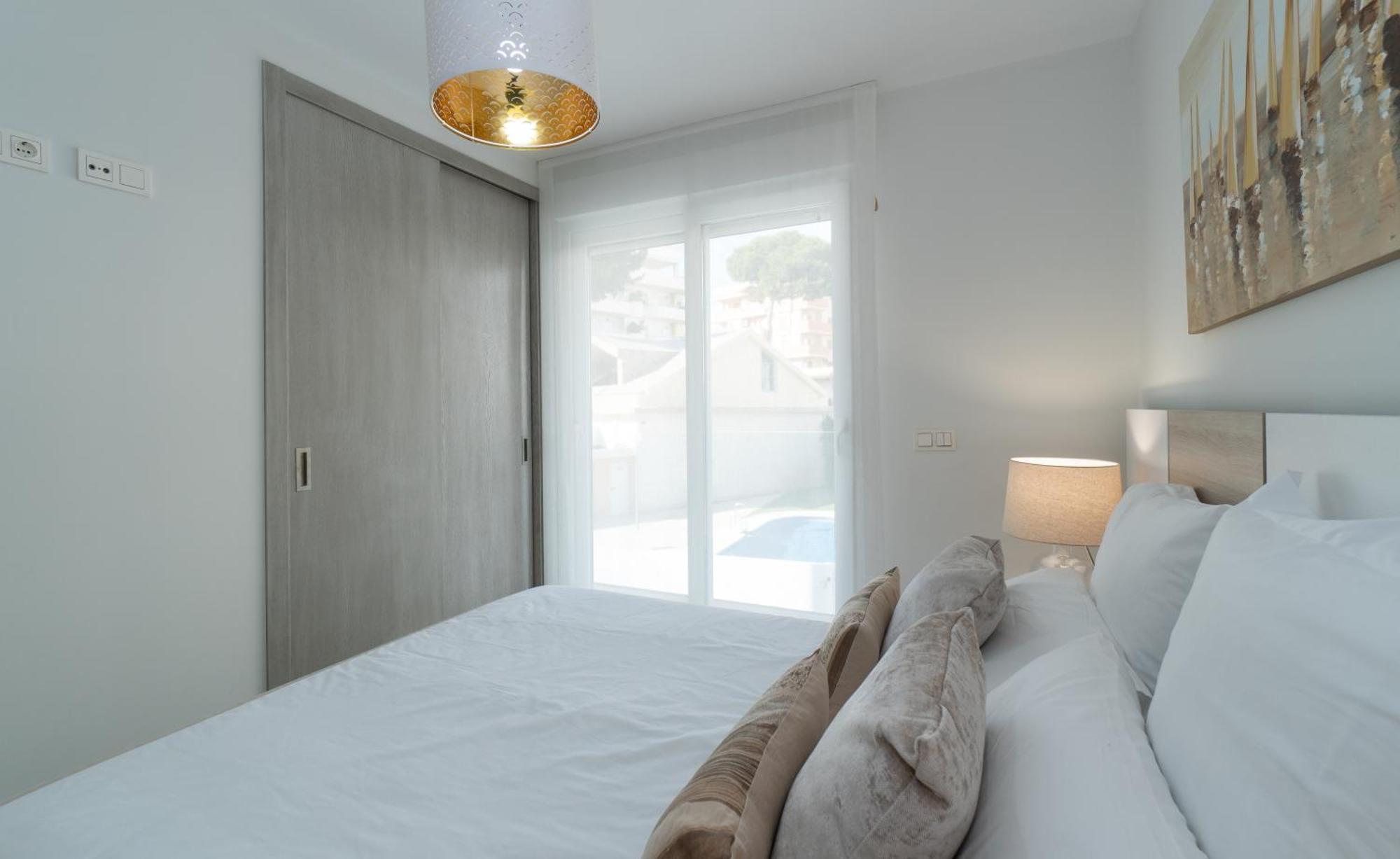 Brisa Puerto Marina Apartments 贝纳尔马德纳 外观 照片
